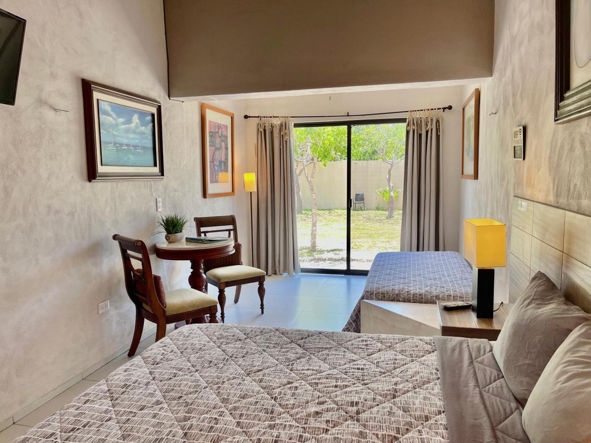 Bremar 85 Private Place - Adults Only เซเลสตุน ภายนอก รูปภาพ