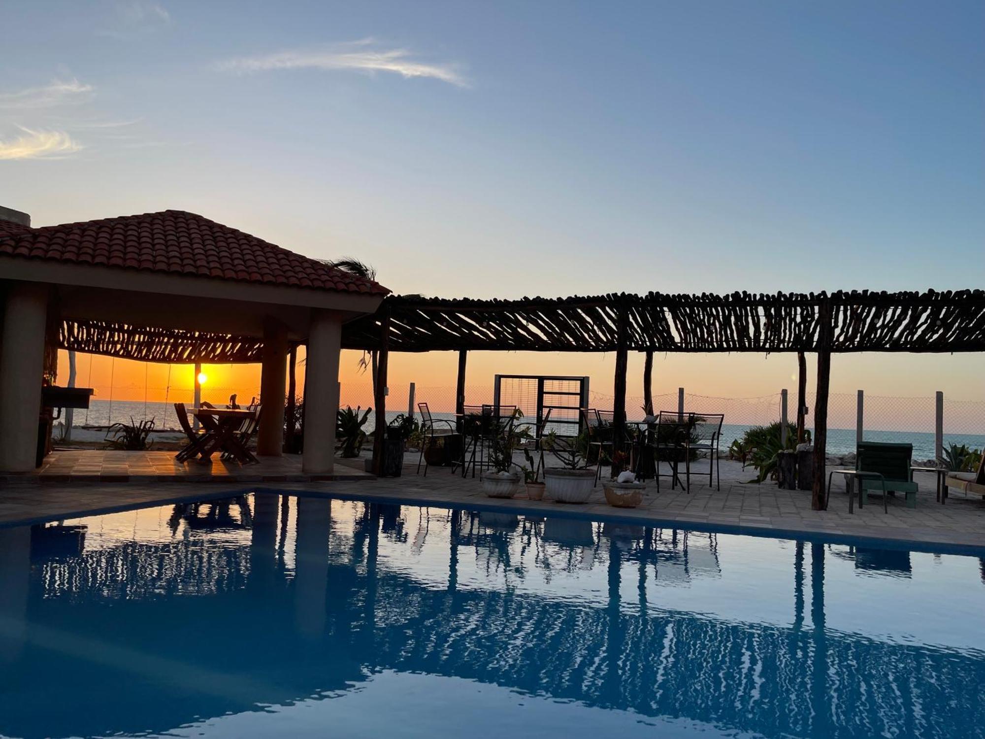 Bremar 85 Private Place - Adults Only เซเลสตุน ภายนอก รูปภาพ